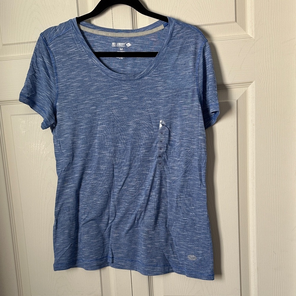 Reel Legends Blue Heather Short Sleeve Tee size medium. NWT